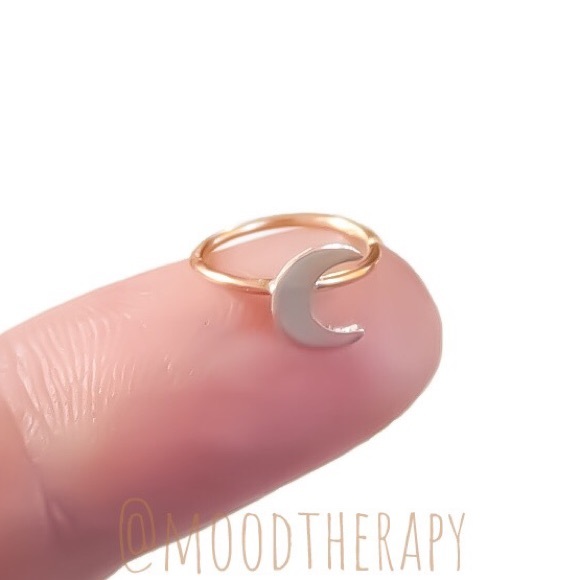 (20G) 925 Sterling Silver &/or Gold Crescent Moon Helix Cartilage Hoop Earring - Picture 2 of 7